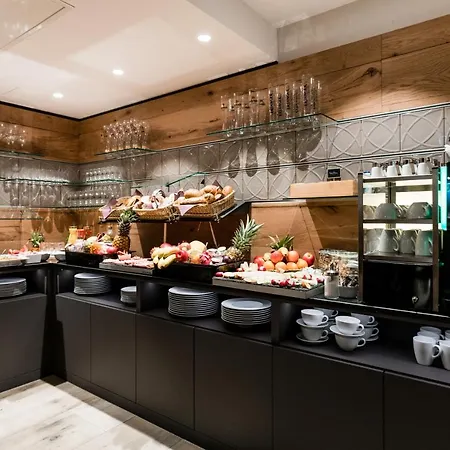 Ξενοδοχείο Am Wasserturm Βερολίνο