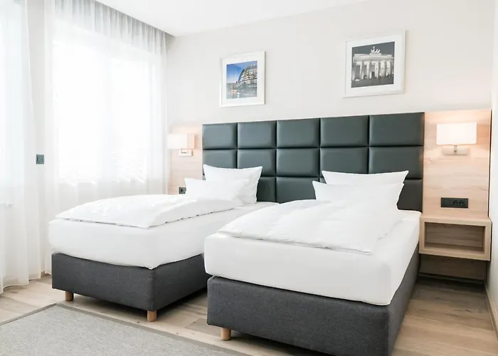 Am Wasserturm Отель 4*